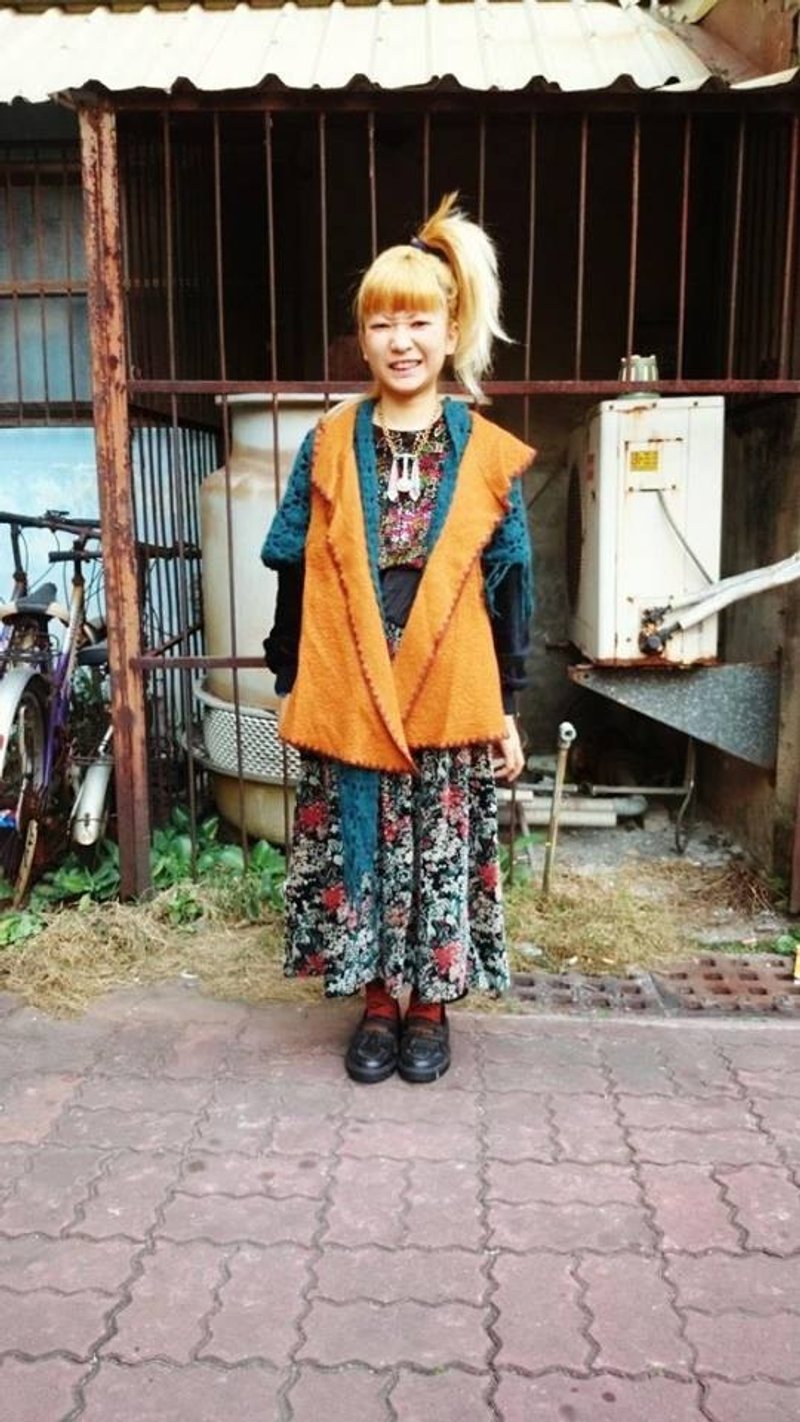 手縫邊背心!!脫臼!!古着!! - 背心/無袖上衣 - 羊毛 橘色