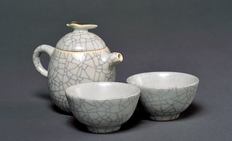【Taiwan Blue】Tea egg pot tea set 1 pot + 2 cups - Teapots & Teacups - Porcelain 