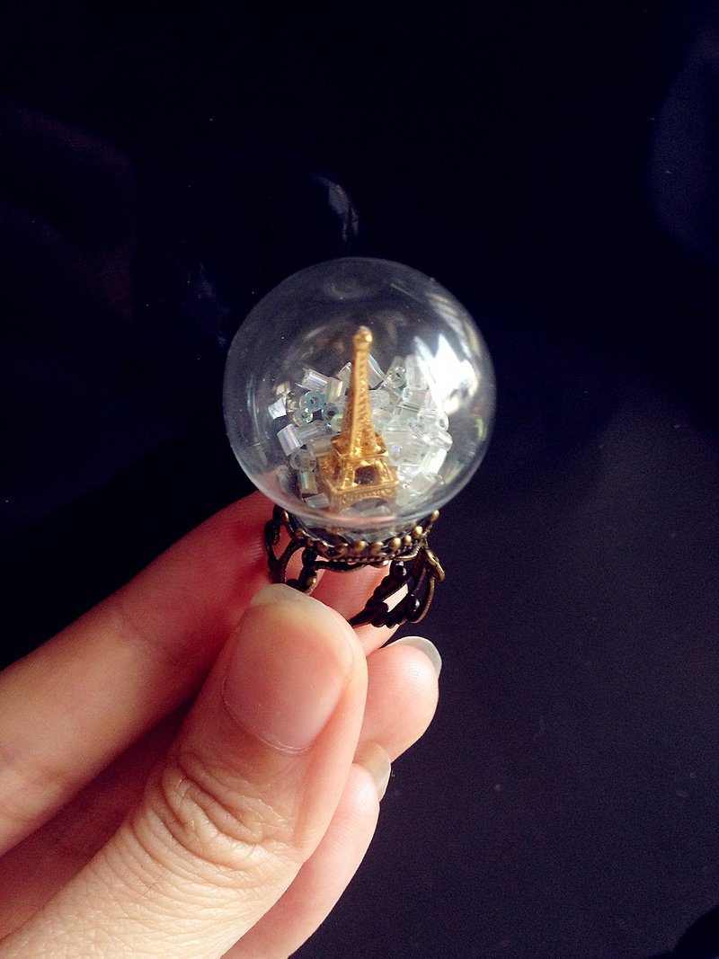 復古金色法國巴黎鐵塔 小彩珠古典通花戒指 - 戒指 - 玻璃 金色