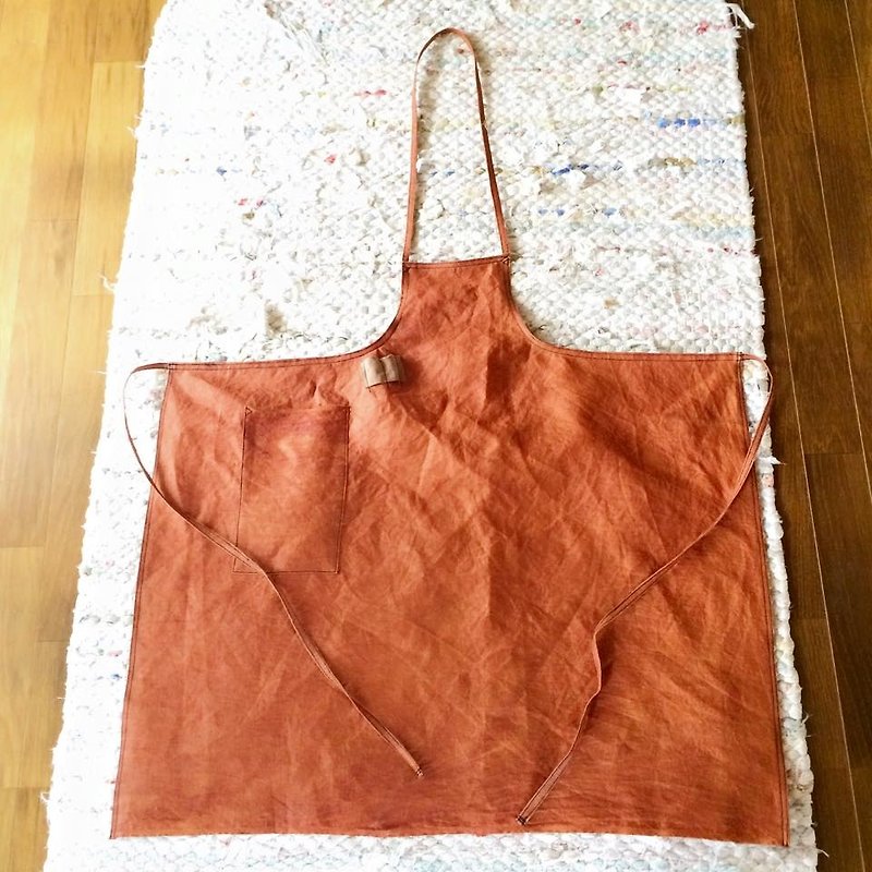 small bib apron - ผ้ากันเปื้อน - ผ้าฝ้าย/ผ้าลินิน สีนำ้ตาล