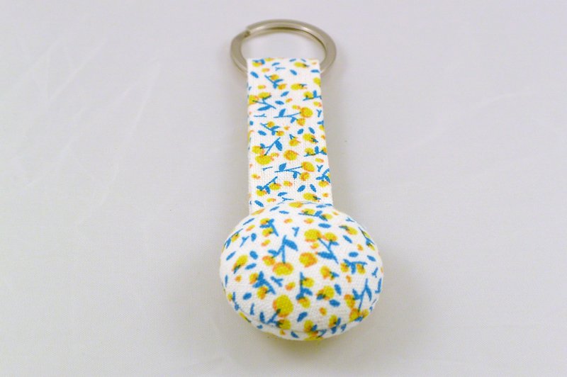 手感布釦鑰匙圈 - 小黃花 - 鑰匙圈/鎖匙扣 - 其他材質 黃色