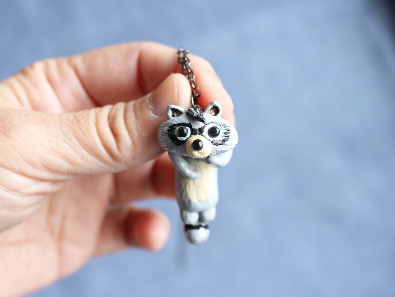 Raccoon's LOVE Necklace - Necklaces - Other Materials Gray