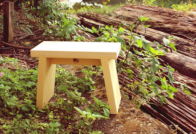 【阿拉斯加扁柏】原木板凳 - 裝飾/擺設  - 木頭 咖啡色
