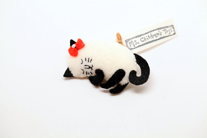 [Cat's good friend] nap flower pin / mobile phone charm - Headphones & Earbuds - Other Materials White