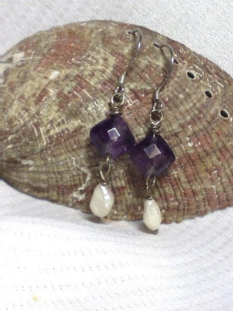 Square crystal plus cultured pearls - Earrings & Clip-ons - Gemstone Purple