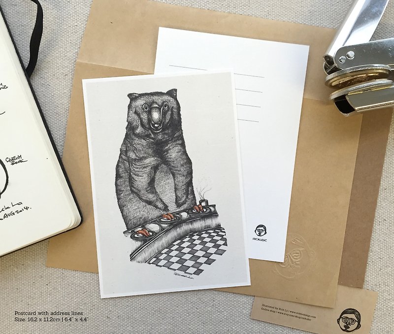クマとサーモンの寿司 - イラストはポストカードで入手可能 - カード・はがき - 紙 多色