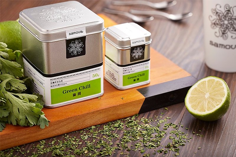 Organic Herbal White Tea | "loaf" - a combination of mint and lemon balm combined with elegant style sweet fragrance of lemongrass inlet / tea / large boxes of tea 50g - ชา - อาหารสด สีเขียว