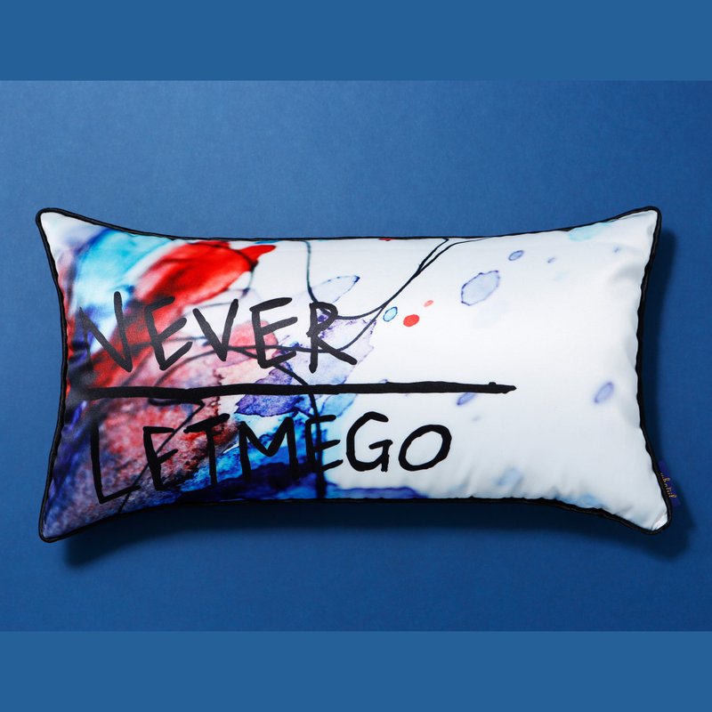 【NEVER LET ME GO - 藍色】腰枕 / 抱枕 含芯 雪豆 - 枕頭/抱枕 - 其他材質 多色