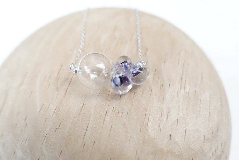 Simple transparent glass beads Silver / Purple Fireworks Japanese broken necklace - สร้อยคอ - วัสดุอื่นๆ สีม่วง