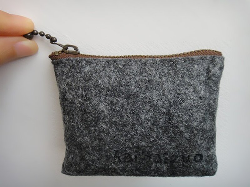 方形零錢包 不織布(可客製烙印專屬名字) - 零錢包/小錢包 - 聚酯纖維 灰色