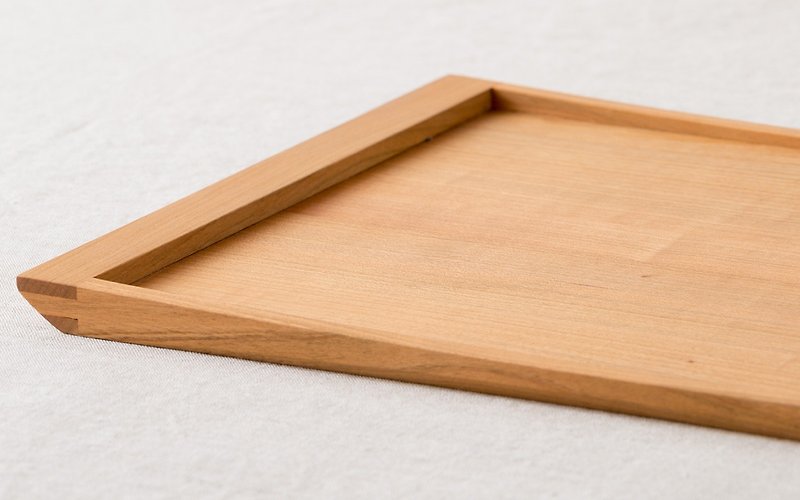 Pint! Japanese cherry wood tray - Cookware - Wood Brown