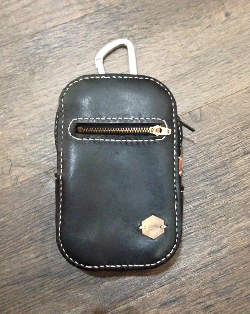 Handsome Zipper pocket - กระเป๋าเครื่องสำอาง - หนังแท้ 