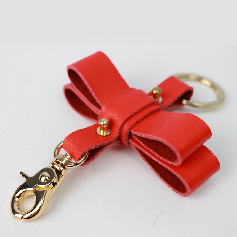 Zemoneni Leather oversize butterfly style key chain in Red color - Keychains - Genuine Leather Red