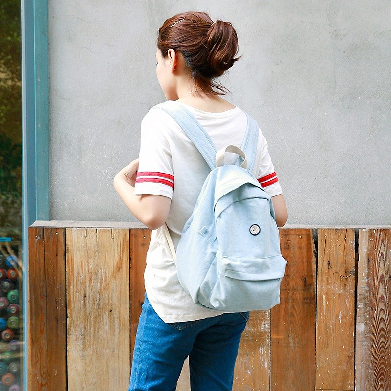 ntmy.mini version washed denim backpack - กระเป๋าเป้สะพายหลัง - วัสดุอื่นๆ สีน้ำเงิน