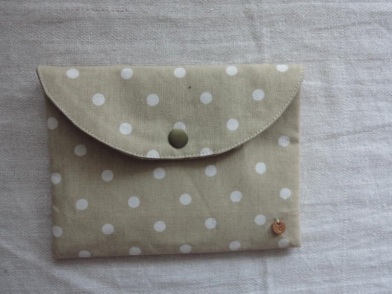 Shy napkin pouch (little tea) - Toiletry Bags & Pouches - Other Materials Khaki