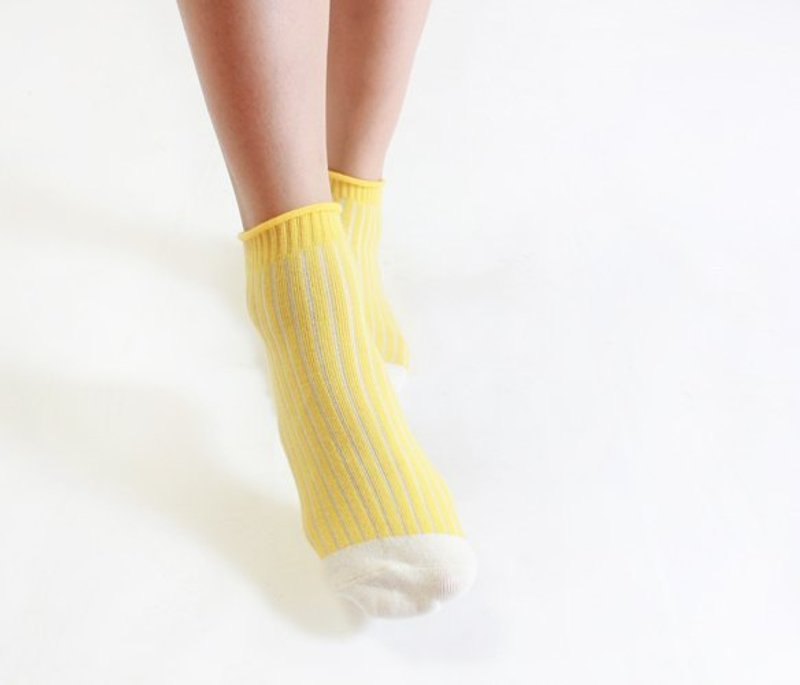 +10・加拾｜直直的1/2襪∠果汁牛乳 - 襪子 - 其他材質 