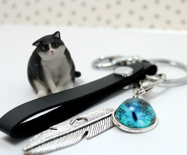 Cat EYE 25mm cat's eye + key charm retro style large key ring - Shop  jyeart-studio Keychains - Pinkoi