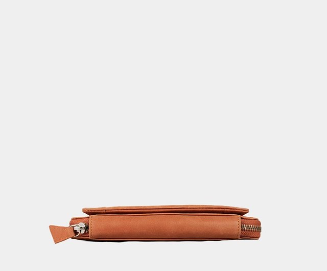 UN1 Travel Passport Leather Wallet with Pen Holder – Autumn Orange