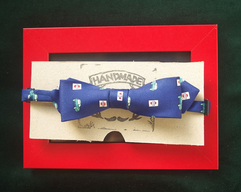Papa's Bow Tie- 古董布花領帶改製手工領結-我不小心-slim - 領呔/呔夾 - 其他材質 藍色