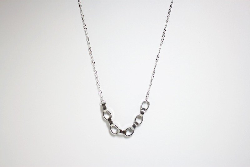 Silver ribbon party stainless steel chain modeling short - สร้อยคอทรง Collar - โลหะ สีเทา