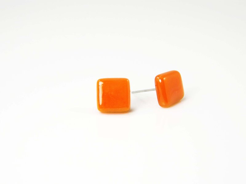 Square handmade glass earrings - Orange - ต่างหู - แก้ว สีแดง