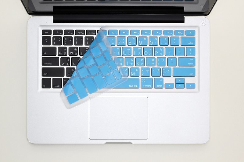 BEFINE Apple MacBook Pro 13/15/17 special keyboard protective film (KUSO Chinese Lion Edition) blue and white (8809305222603) - Tablet & Laptop Cases - Other Materials Blue
