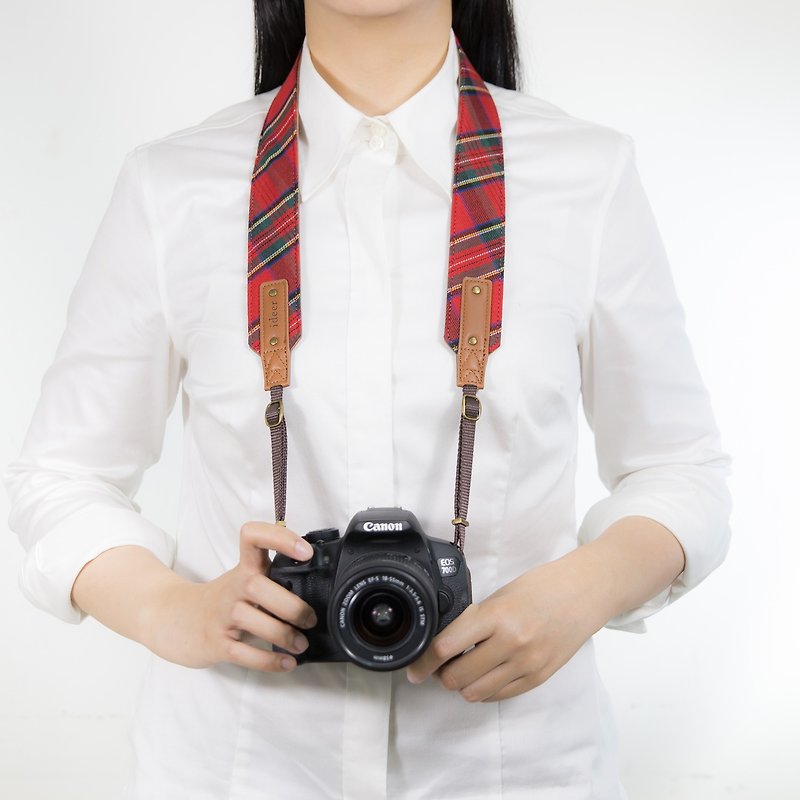 [Transfer] Customized gift British style red plaid camera strap (thick) Gift exchange - Cameras - Other Materials Red