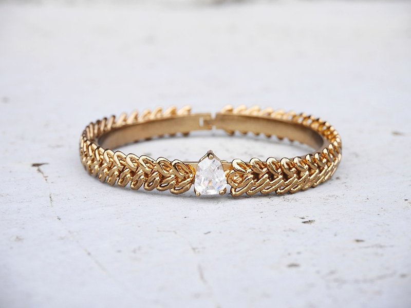Crowned with laurel geometric zircon * bracelet - สร้อยข้อมือ - โลหะ สีทอง