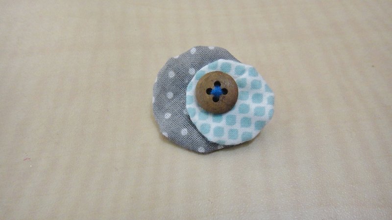 Size round pin - gray water jade and sky blue - Brooches - Other Materials Blue