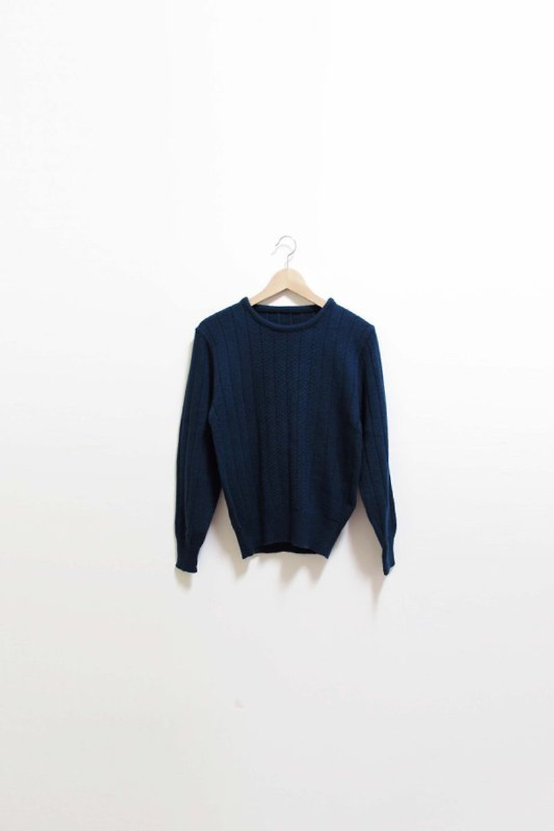 【Wahr】藍毛毛衣 - Women's Sweaters - Other Materials Multicolor