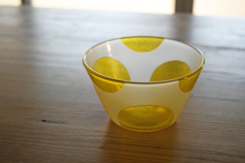 黄色水玉の鉢 - 茶碗・ボウル - ガラス イエロー