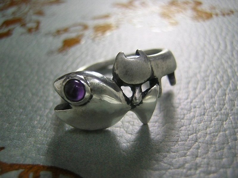 miaow and the big fish ( cat sterling silver amethyst ring 貓 猫 魚 指环 指環 銀 ) - General Rings - Other Metals Silver