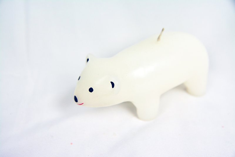 Polar bear candle _ fair trade - เทียน/เชิงเทียน - ขี้ผึ้ง ขาว