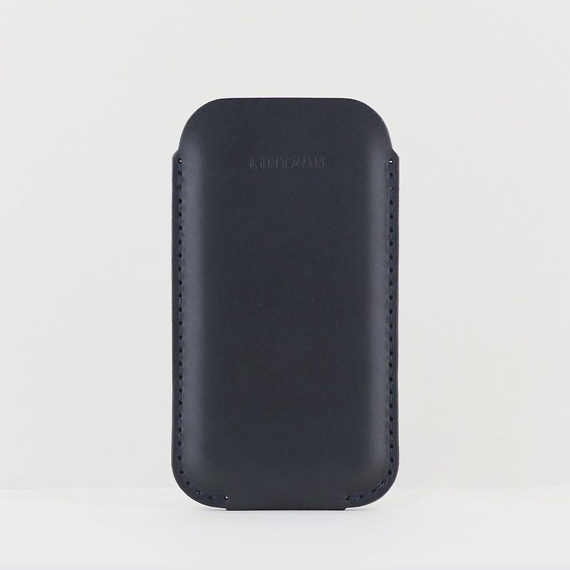 iPhone leather case/protective case--Dark Sea Blue (for bare metal use) - เคส/ซองมือถือ - หนังแท้ สีน้ำเงิน