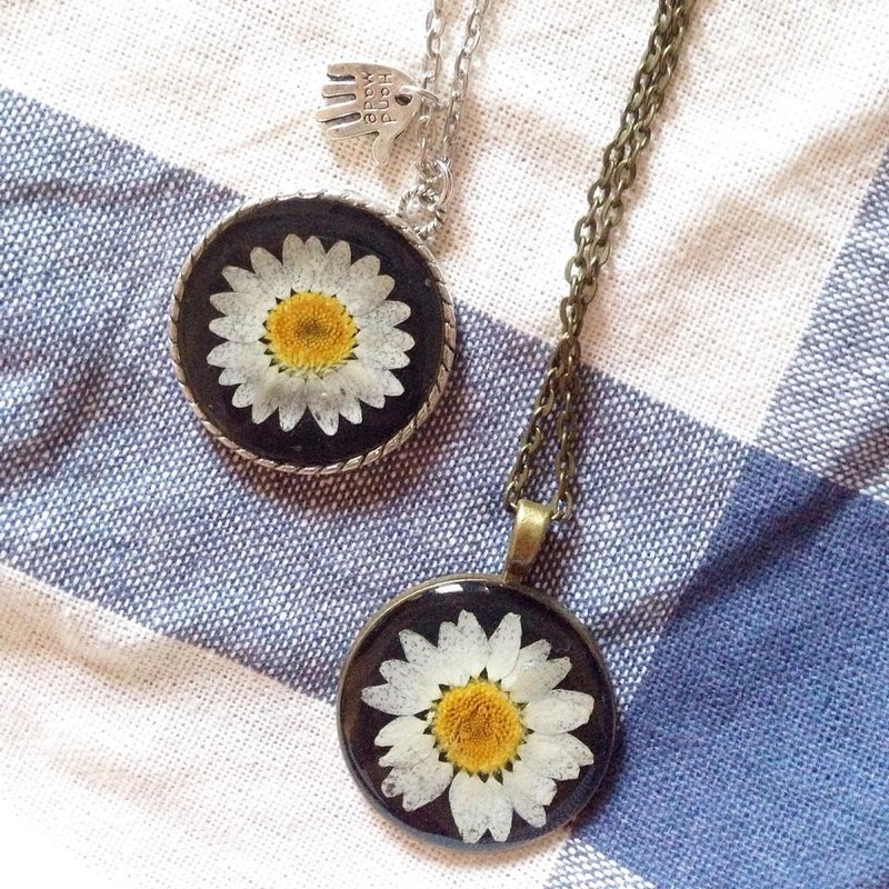 Daisy 雛菊項鍊 - 項鍊 - 植物．花 白色