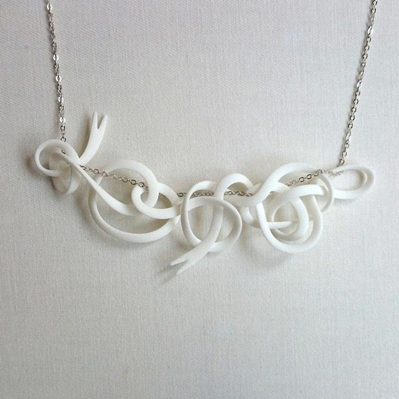 Twirl Necklace - สร้อยคอ - พลาสติก ขาว