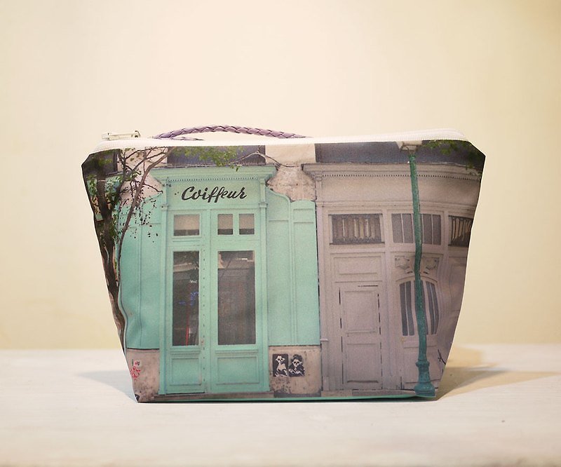 [Travel well] Portable cosmetic bag◆◇◆The green door of the lake◆◇◆ - Handbags & Totes - Other Materials 