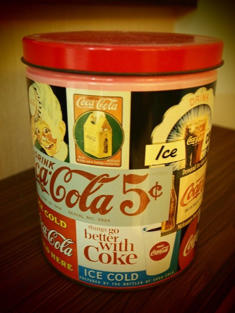 American old tin cans of Coca-Cola in 1993 Coca cola tin box - Pen & Pencil Holders - Other Materials Red