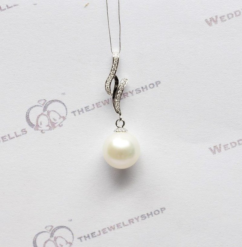 18K White gold Fresh Water Pearl with Diamond Pendant / River (Free Shipping) - Necklaces - Pearl White