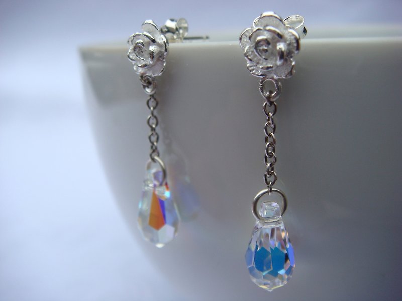 Swarovski crystal. Rose Silver Earrings - Earrings & Clip-ons - Gemstone White