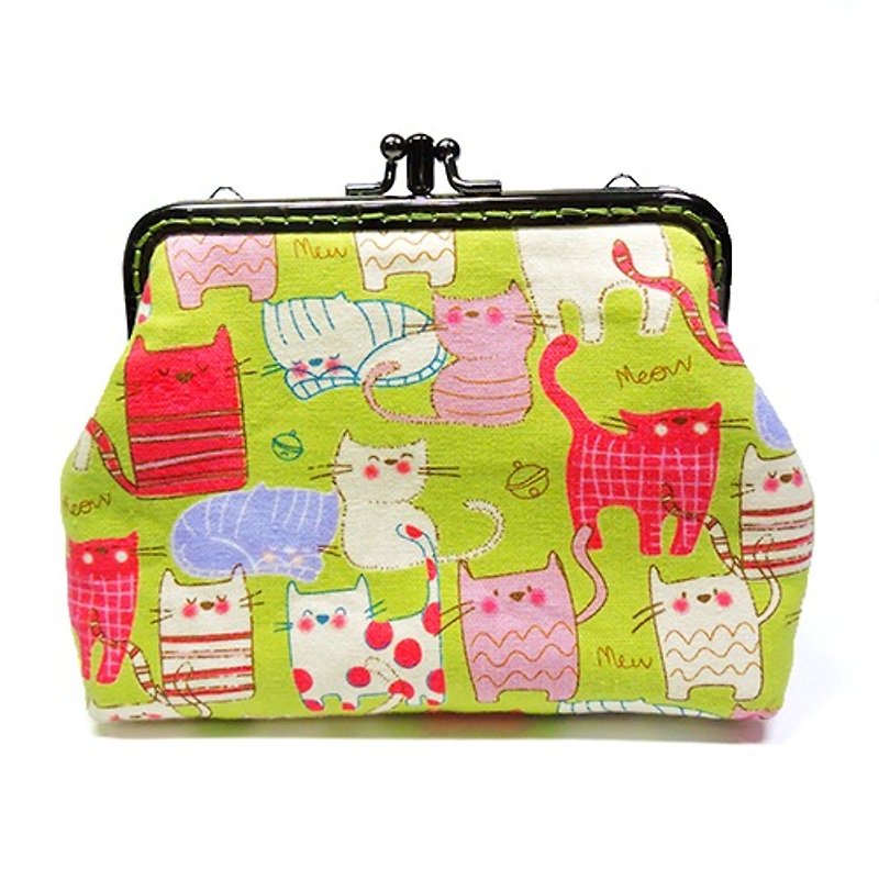 Coliday✖️Yisi ○cute cat ○two-layer gold bag clutch - กระเป๋าคลัทช์ - วัสดุอื่นๆ สีเขียว