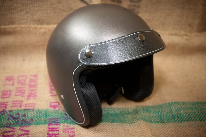 Dreamstation leather Pao Institute, handmade leather helmet visor. - Other - Genuine Leather Black