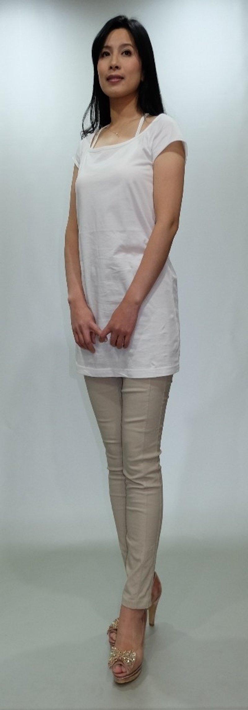 Gain Giogio100% organic cotton (female) solid wide collar Long T (refined white) - เสื้อยืดผู้หญิง - ผ้าฝ้าย/ผ้าลินิน ขาว