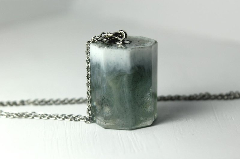Epoxy Resin Necklace / everything will flow / vol. 3 - Necklaces - Plastic Gray