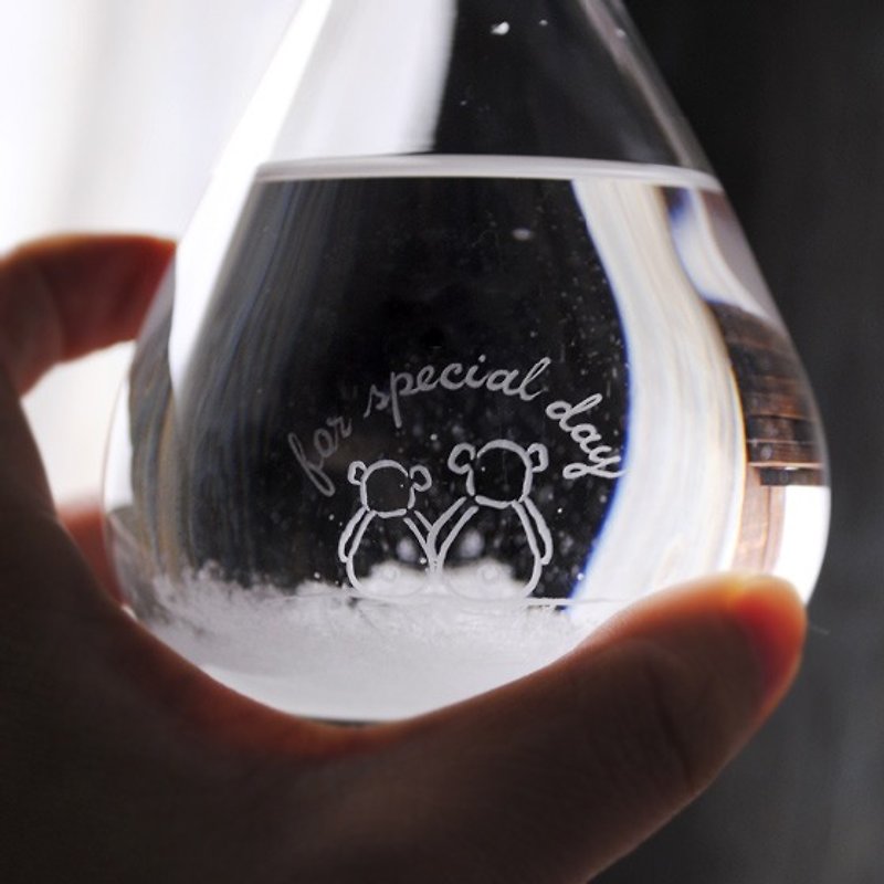 【日本進口Tempo Drop】熊情侶賞雪 Mini版 11cm 天氣瓶客製 聖誕 - 裝飾/擺設  - 玻璃 透明