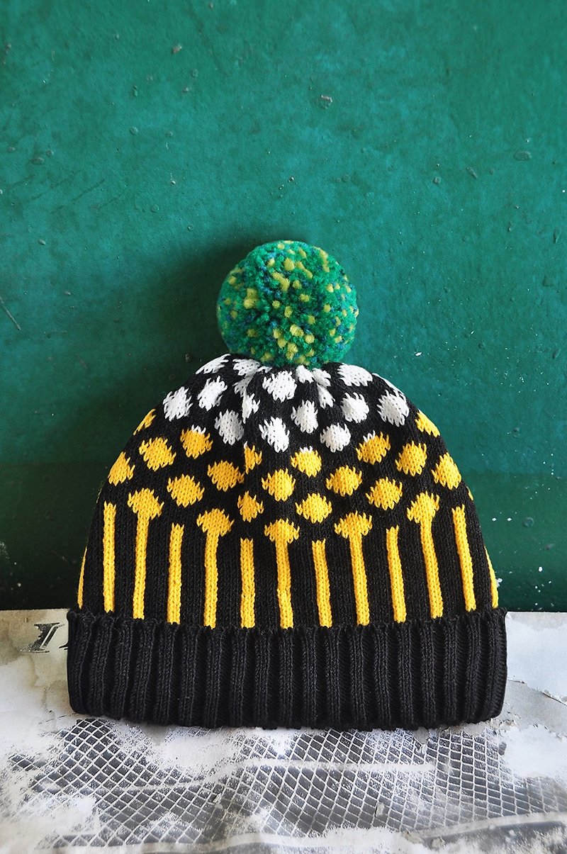 Pineapple Detachable PomPom Beanie Hat - Hats & Caps - Acrylic Black