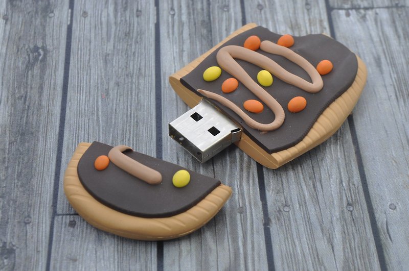 Cookies bite a flash drive 16GB - แฟรชไดรฟ์ - ยาง สีนำ้ตาล