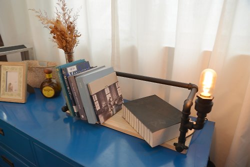 銳龍工藝設計 工業風桌上型_照明水管書架(含燈泡)