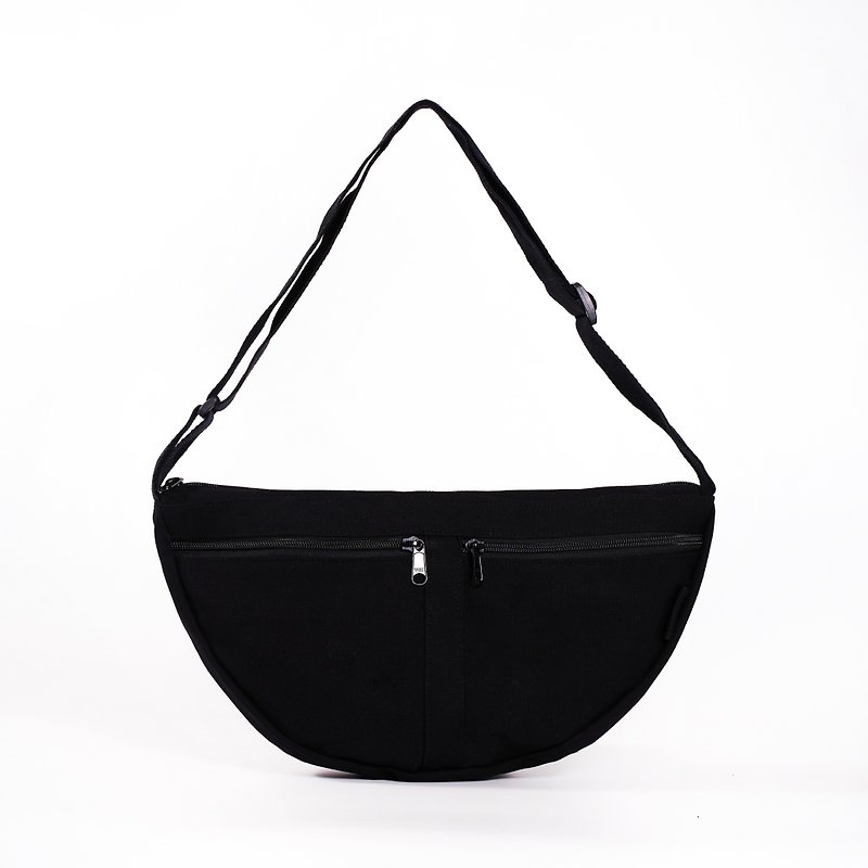 BLACK BELT BAG - 側背包/斜孭袋 - 其他材質 黑色