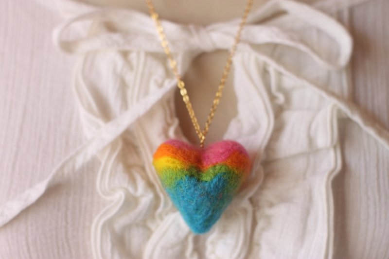 彩虹愛心項鍊 - 項鍊 - 羊毛 多色